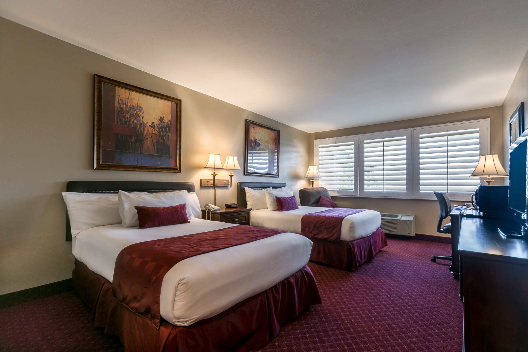 Miramonte King Room image 0
