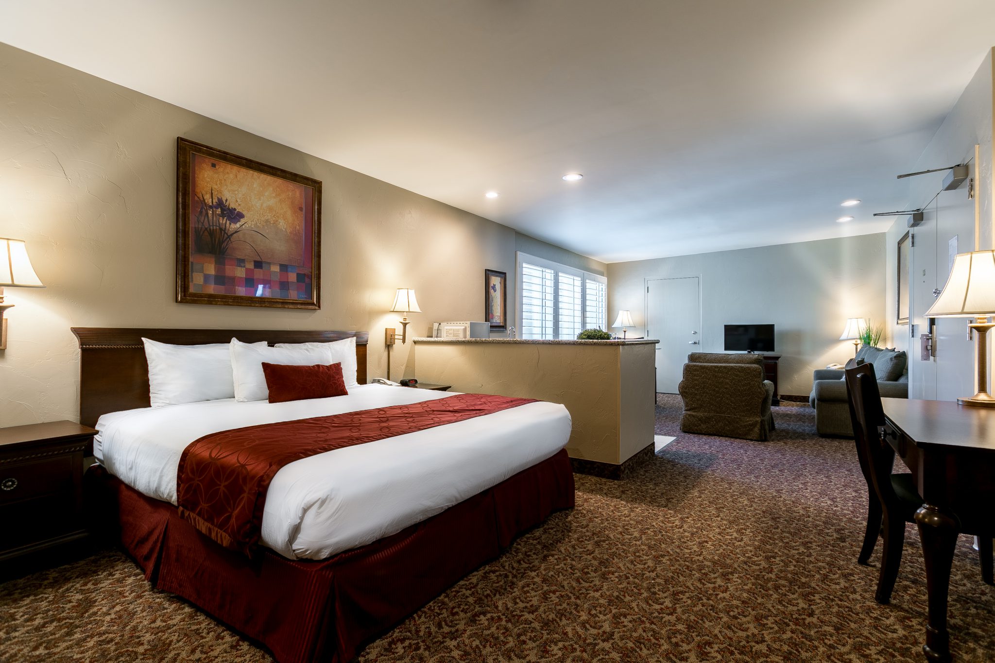 Miramonte King Room image 0